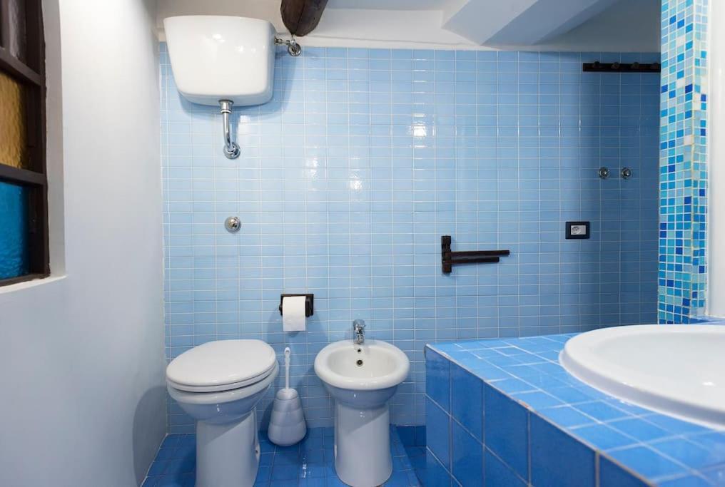 Apartment La Casetta Sui Gradoni, Nel Cuore Del Centro Naples